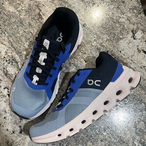 Women’s On Clouds Running Sneaker